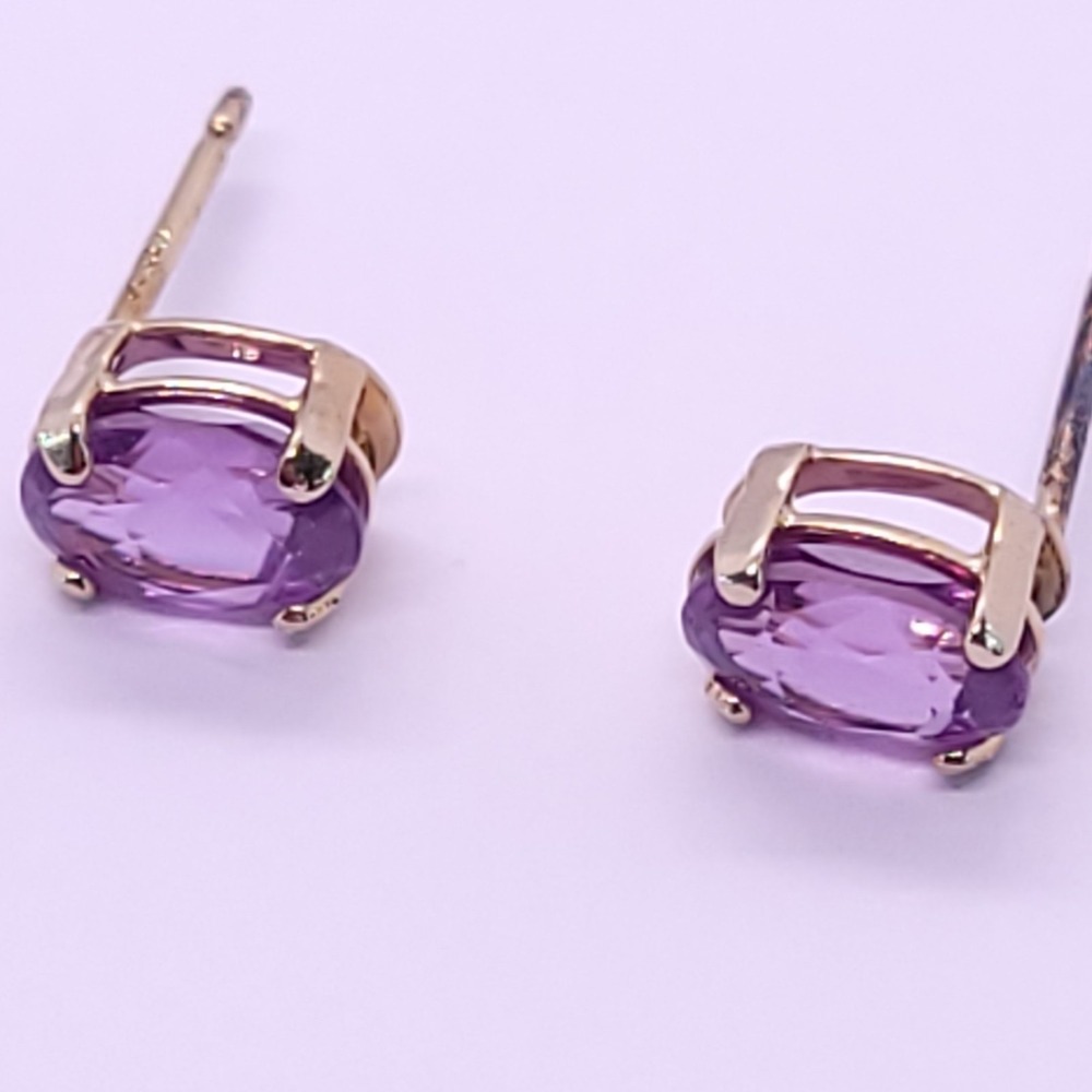 925 Sterling Silver Amethyst Oval Stud Earrings Purple Gemstone Pierced